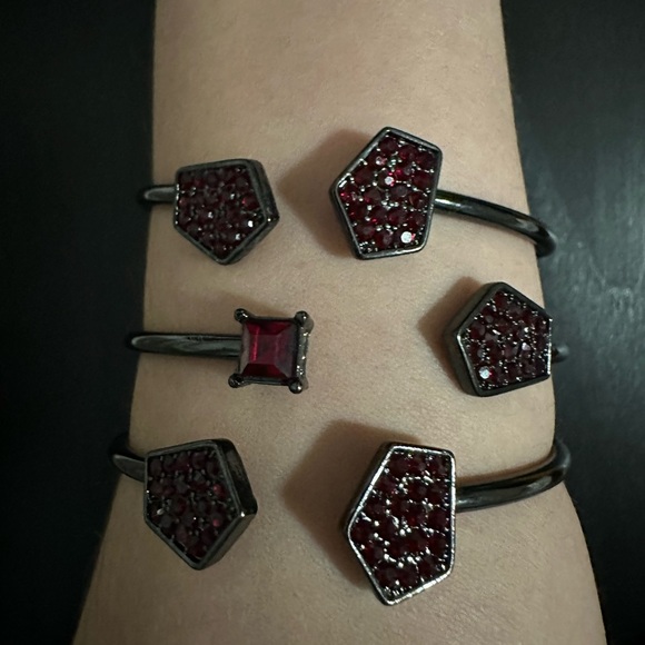 Guess Gunmetal & Ruby Bangle Cuff Bracelet Set - Picture 8 of 9